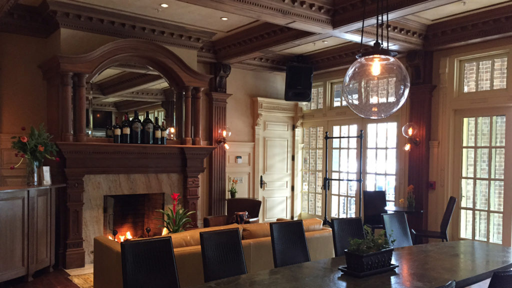 Ledson Hotel In Historic Sonoma Square Boutique, oldworld style luxury